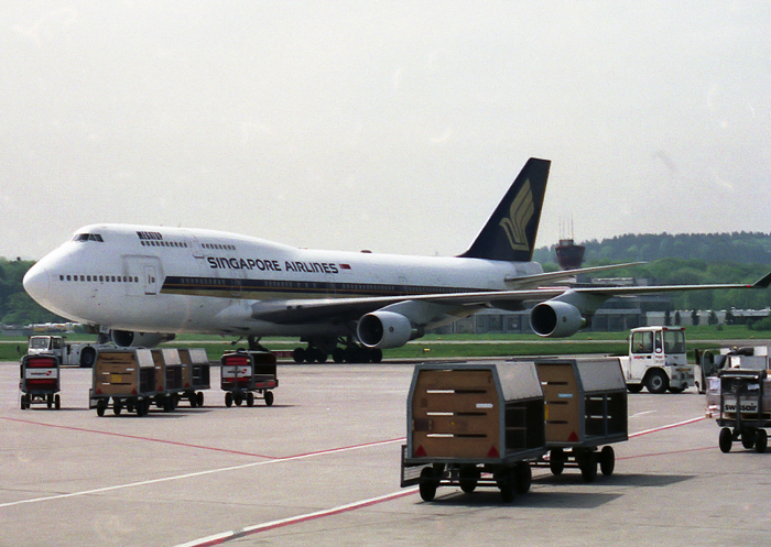 Singapore B747