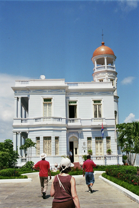 Cuba: Cinenfuegos 2008