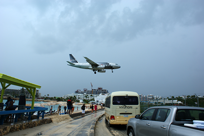 Sint Maarten Flughafen - Flüge (NL/F/UK)