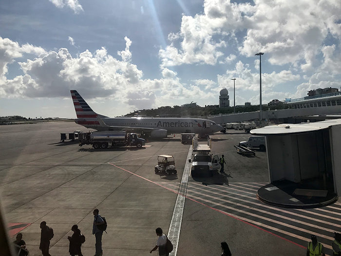 Sint Maarten Flughafen - Flüge (NL/F/UK)