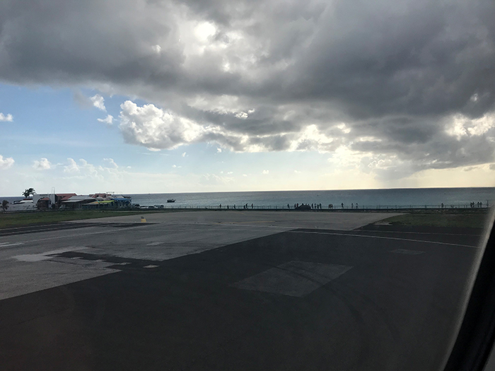 Sint Maarten Flughafen - Flüge (NL/F/UK)