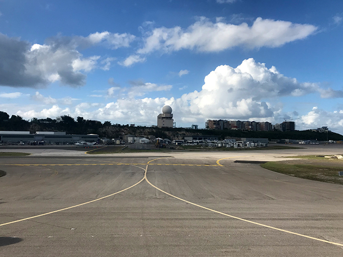 Sint Maarten Flughafen - Flüge (NL/F/UK)